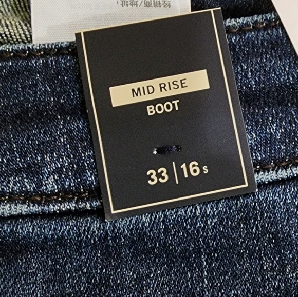 Abercrombie Curve Love Mid Rise Boot Cut jeans dark wash - Picture 2 of 2